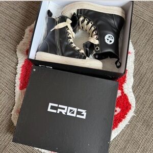 CR03 Women's Black Lace Up Boots